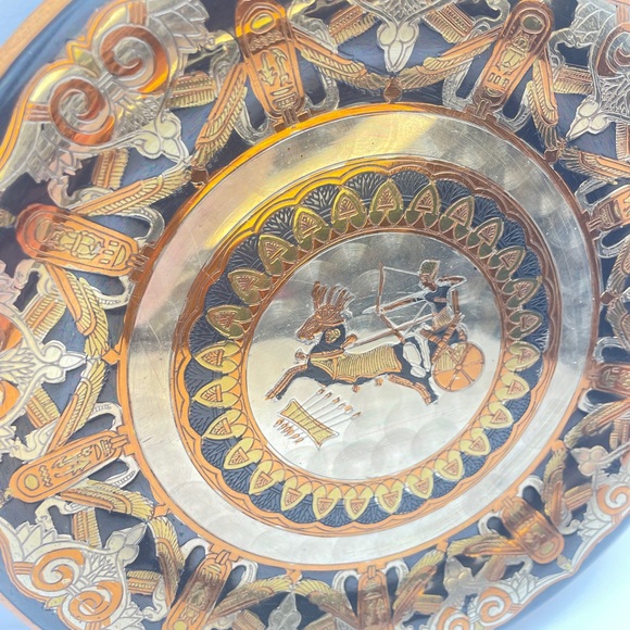 Vintage Egyptian Etched Pharoah Copper Plate Metal Wall Hanging Made in Egypt - Picture 2 of 5